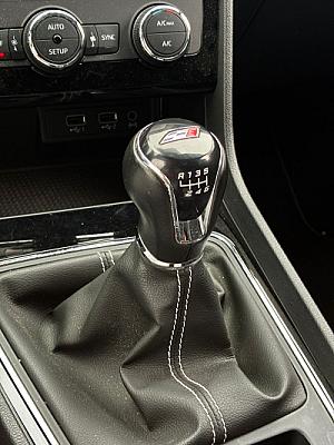 SEAT Leon Cupra 300 – 2.0 TSI 300 ch  — photo 9