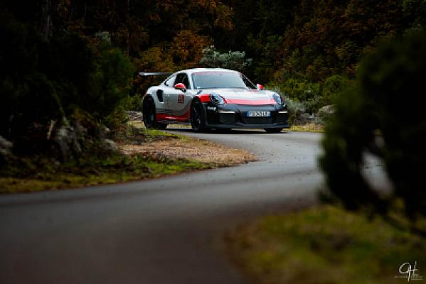 Porsche 911 GT3 RS (991.1) — photo 2