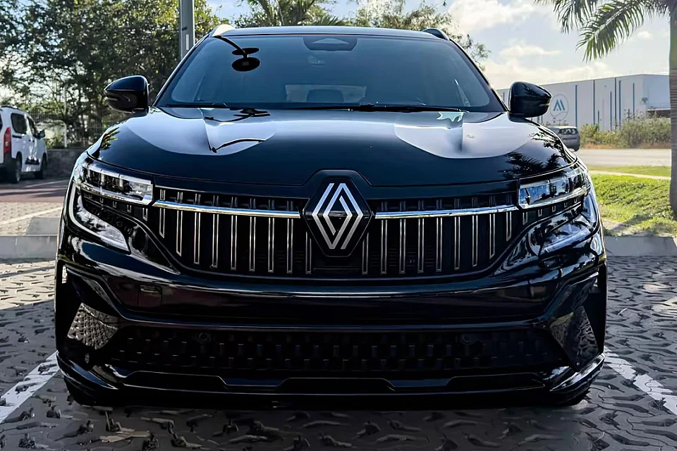 RENAULT ESPACE E-TECH  — photo 2