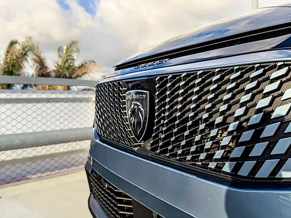 Peugeot 3008 Allure  — photo 7