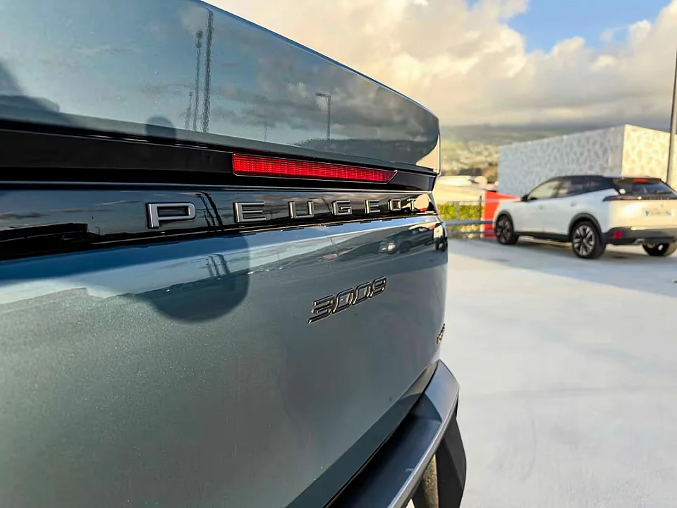 Peugeot 3008 Allure  — photo 13