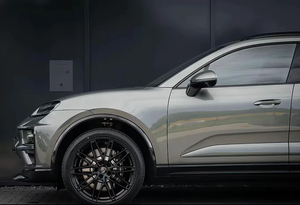 PORSCHE MACAN TURBO — photo 5