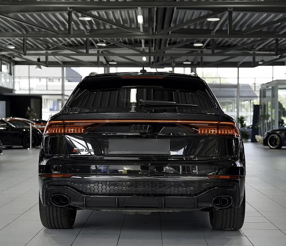 AUDI RS Q8 — photo 6