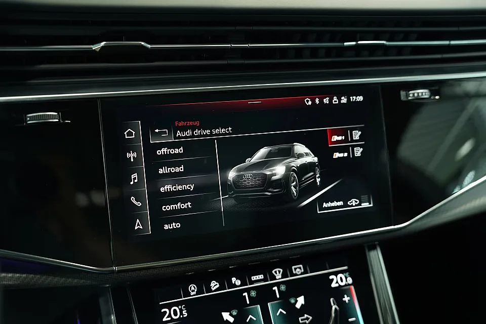 AUDI RS Q8 — photo 16