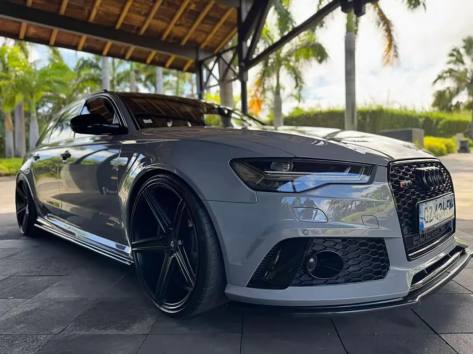 AUDI RS6 — photo 2