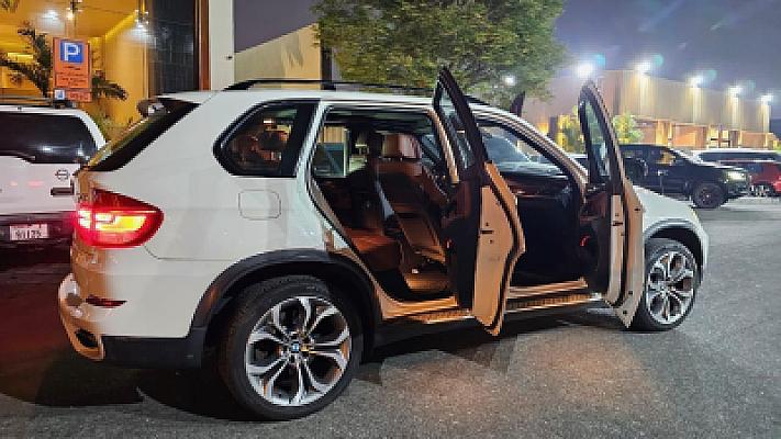 BMW X5 E70 50i (V8 408ch) — photo 3