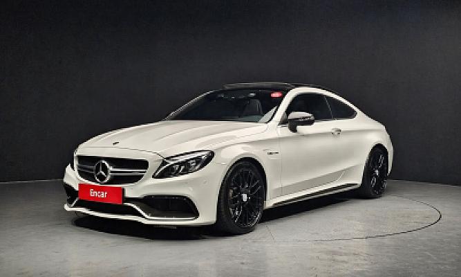 Mercedes C63AMG — photo 1