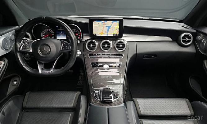 Mercedes C63AMG — photo 3