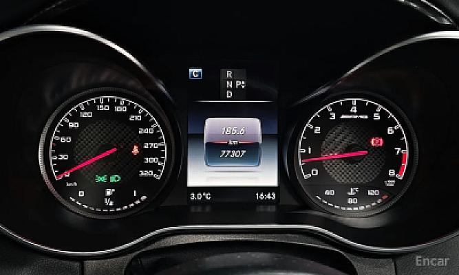 Mercedes C63AMG — photo 4