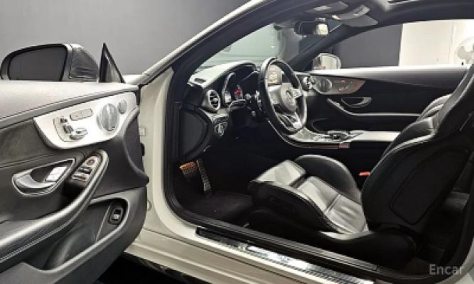 Mercedes C63AMG — photo 7