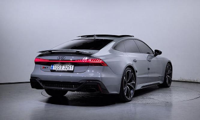 AUDI RS7 SPORBACK  — photo 2