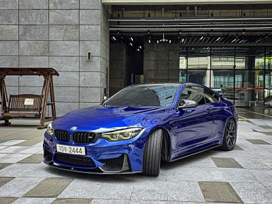 BMW M4 CS — photo 2