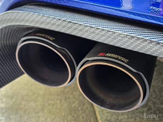 BMW M4 CS — photo 9