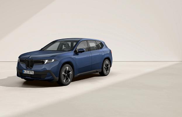 BMW iX3 50 xDrive — photo 5