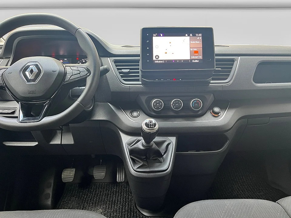 RENAULT TRAFIC 6 PLACES — photo 12