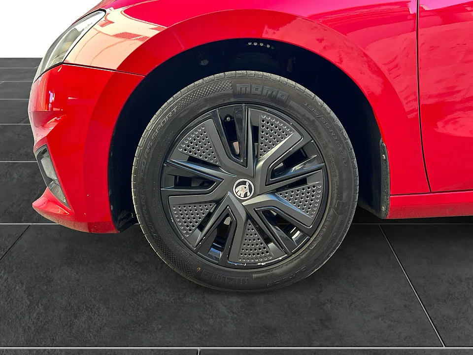 SKODA FABIA AMBITION TSI — photo 9