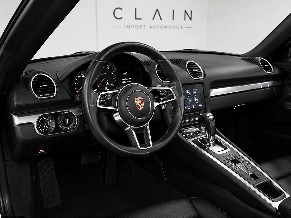 PORSCHE 718 BOXSTER PDK — photo 8