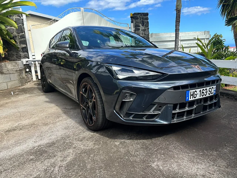 Cupra Leon  — photo 3