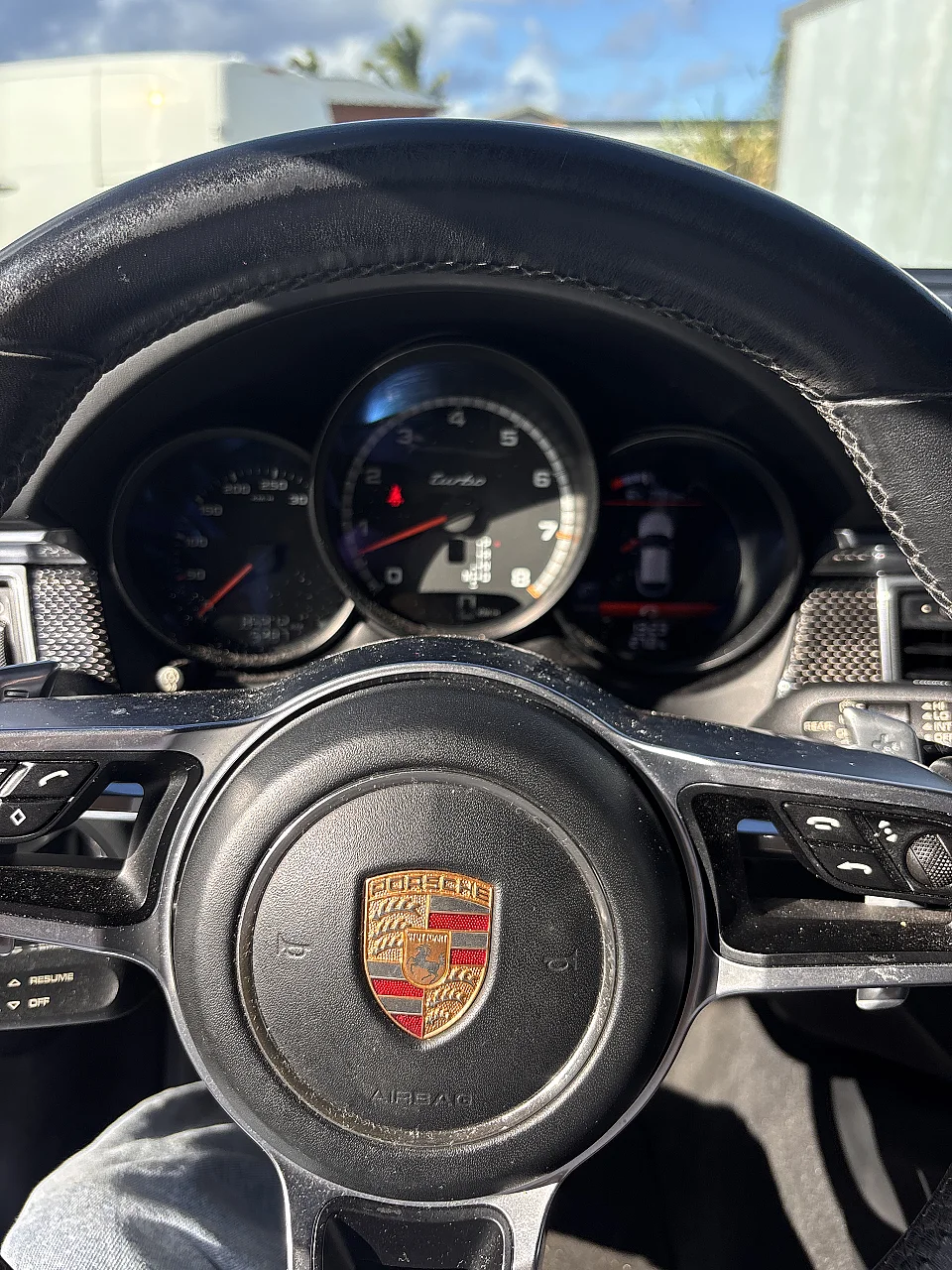 Porsche macan S — photo 6