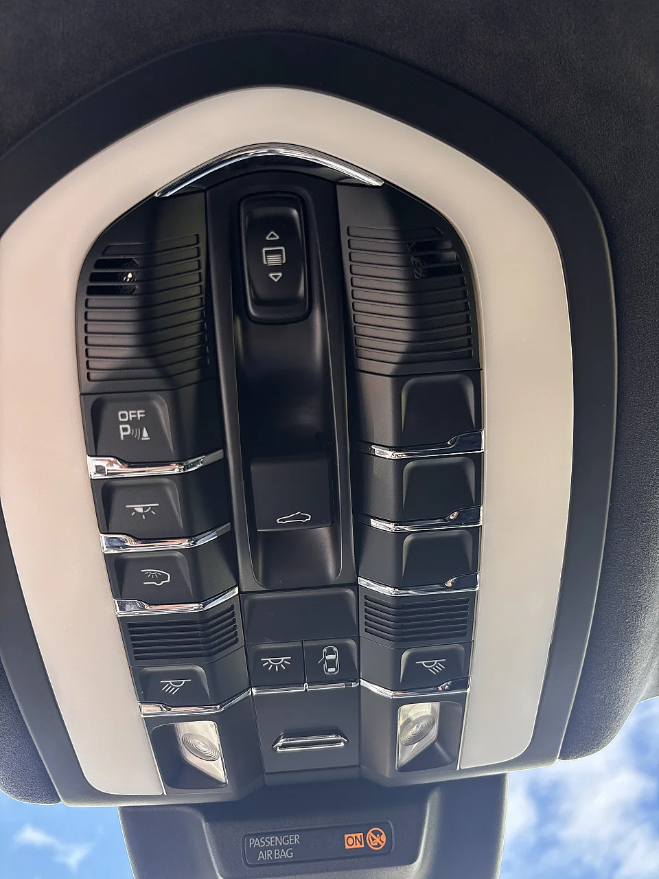 Porsche macan S — photo 8