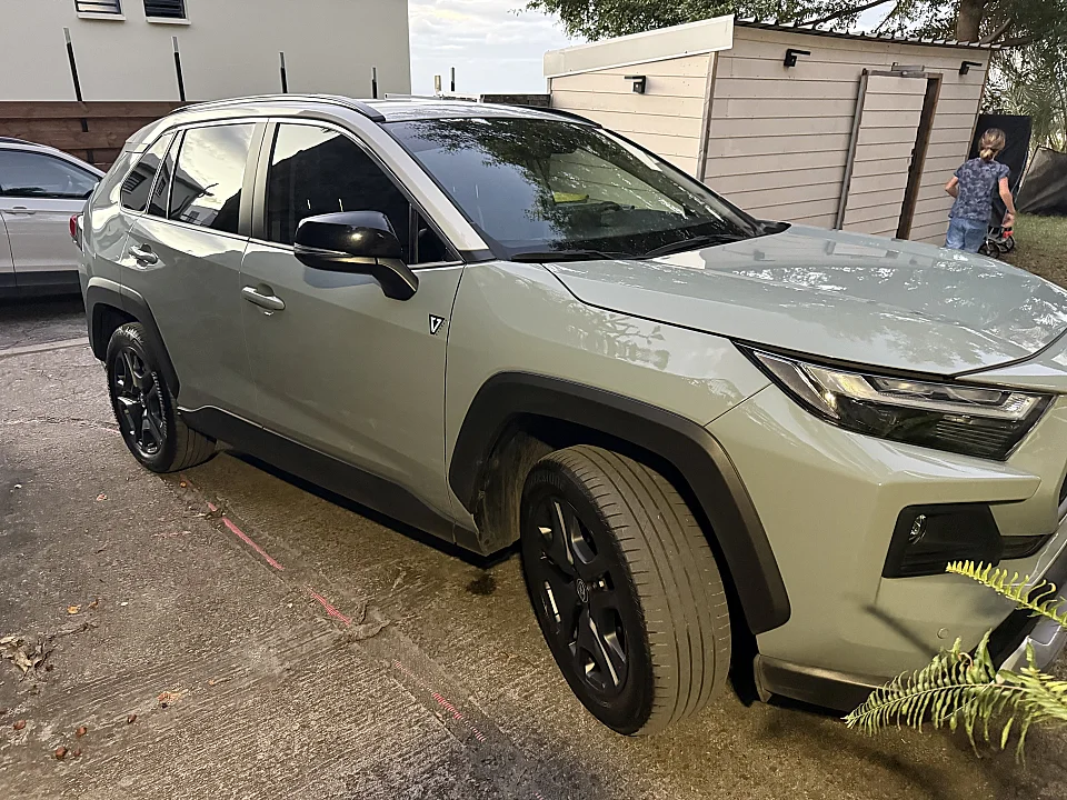 RAV 4 SPORT  — photo 2
