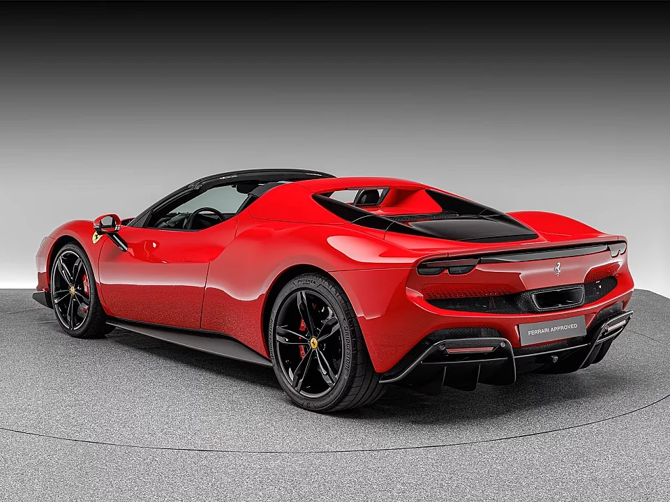 Ferrari 296 GTS ASSETTO FIORANO — photo 3