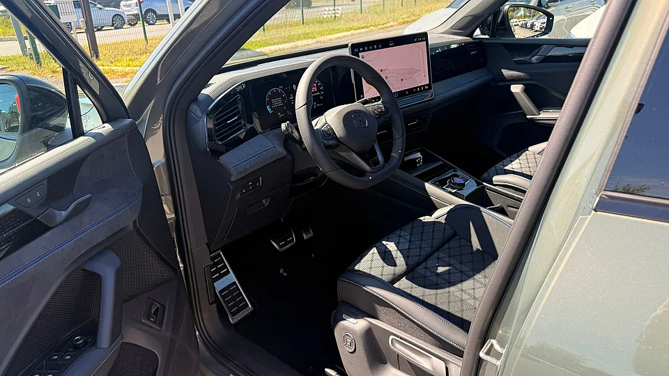 Volkswagen TIGUAN 1.5 eTSI 150ch R-Line +TOIT OUVRANT — photo 8