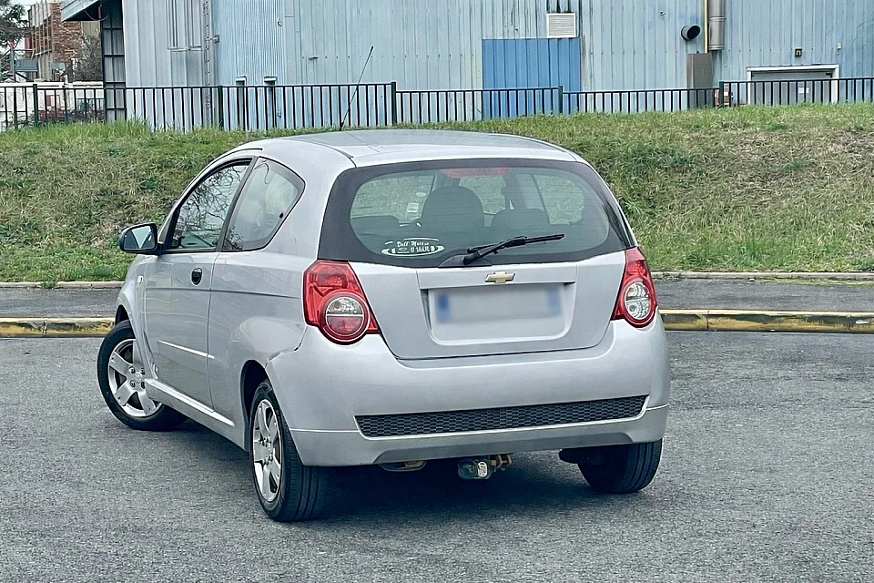 Chevrolet Aveo 1.2 basis — photo 4