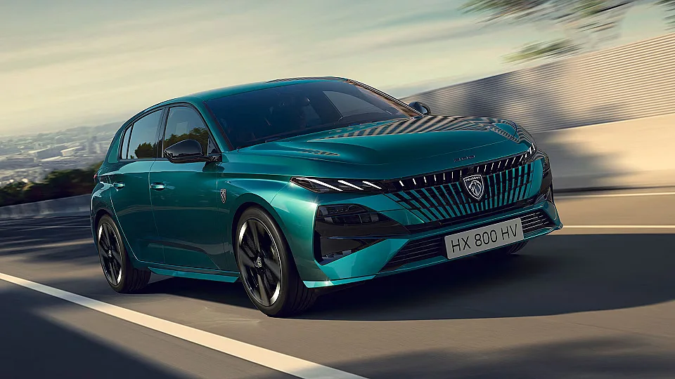 Peugeot E-308 GT Exclusive  — photo 1