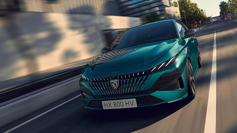 Peugeot E-308 GT Exclusive  — photo 3