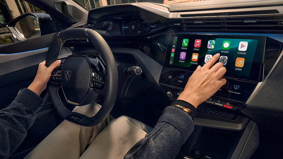 Peugeot E-308 GT Exclusive  — photo 4