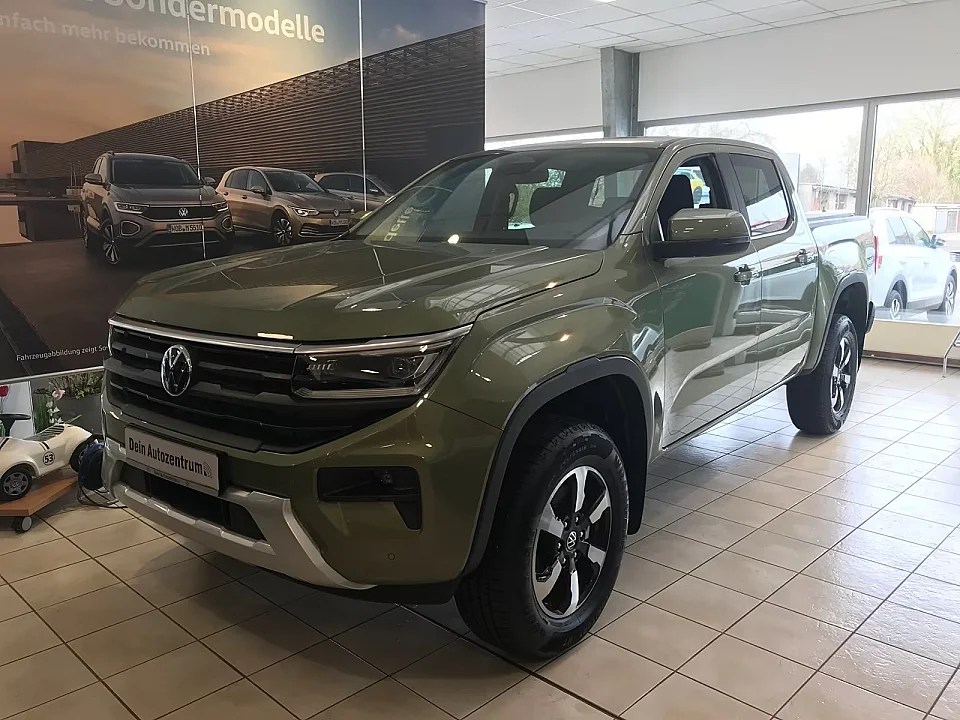 Volkswagen Amarok 2.0 TDI Life 4 Motion DSG — photo 1