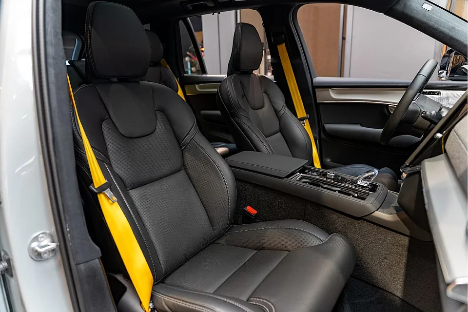 Volvo XC90 T8  — photo 8