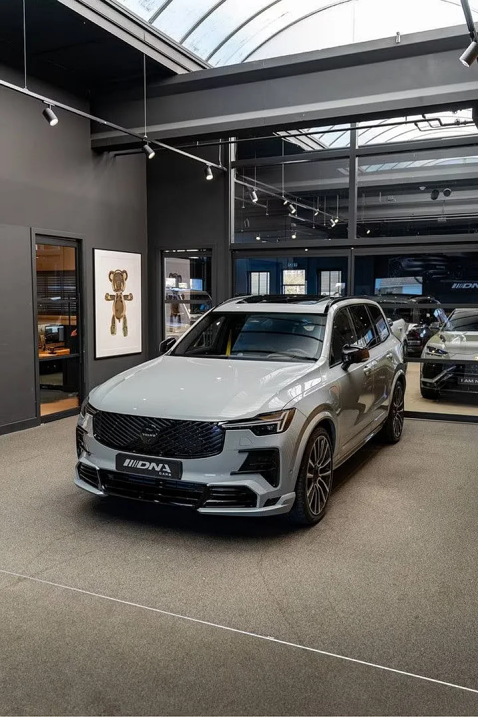 Volvo XC90 T8  — photo 14